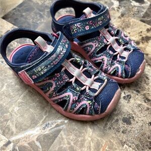 4/30$ George Floral Kids sandal size 8